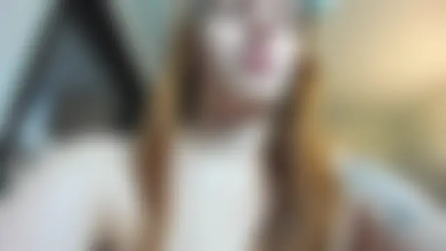 HeatherNextDoor's Live Sex Cam Show