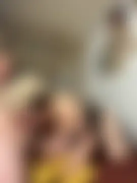 MrMrsRight's Live Sex Cam Show