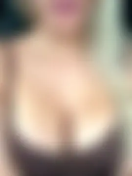 MrsMollyWilde's Live Sex Cam Show