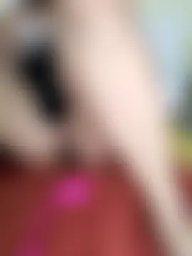 Sofia-squirt01's Webcam Show