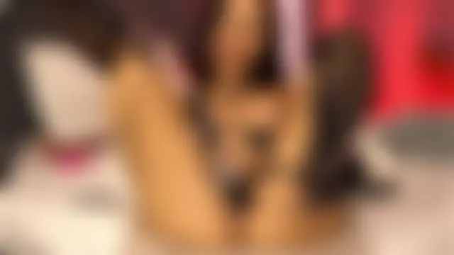 LilaRoses' Live Sex Cam Show