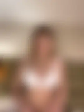 skyemorgan01's Live Sex Cam Show