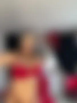 Alimela's Live Sex Cam Show