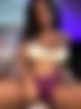 Tikalalin's Live Sex Cam Show