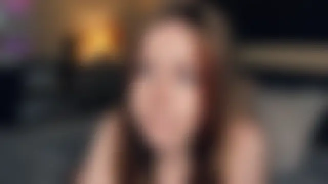 MaliaBourraine's Live Sex Cam Show