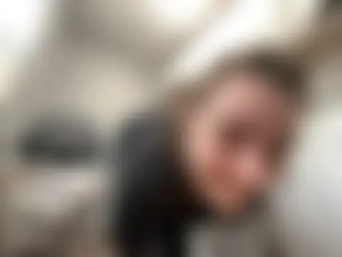 Snowbunnycake_131's Live Sex Cam Show