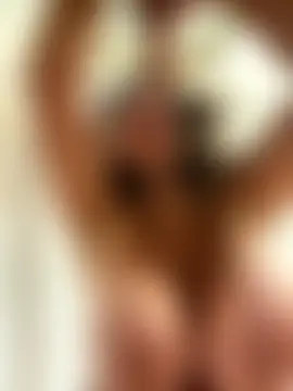 Dina0908's Live Sex Cam Show