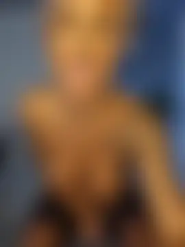 DeliciousDeeX's Live Sex Cam Show