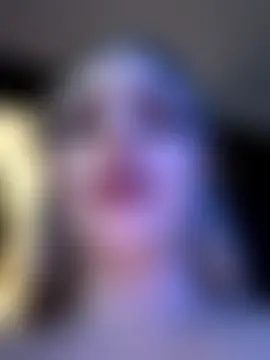 HugeBoobsAlice's Live Sex Cam Show