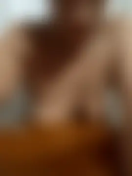 Sexyhousewife1975's Live Sex Cam Show