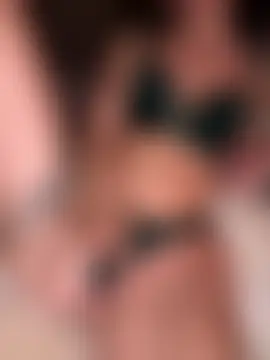 RubyLunaa's Live Sex Cam Show