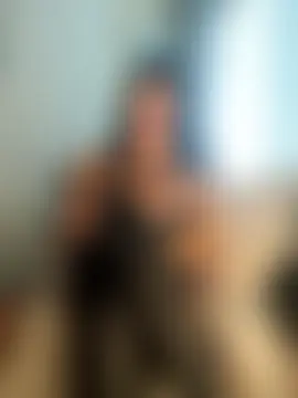 HOTWIFEVenessa69's Live Sex Cam Show