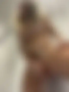 SweetieSinXXX 网络视讯表演