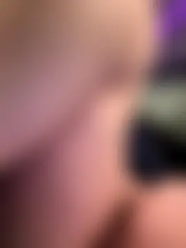 QueenNuttCollector's Webcam Show