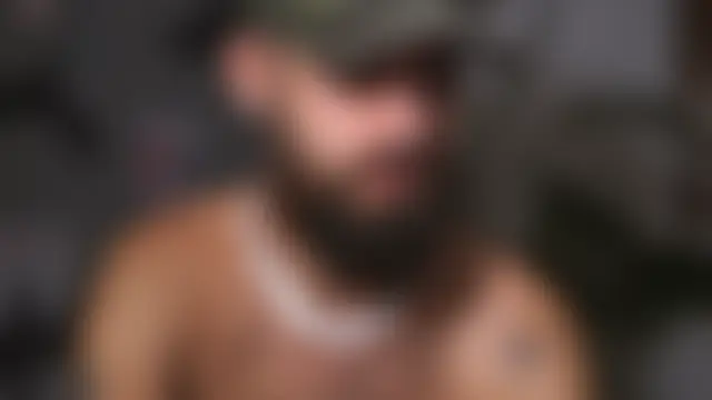 HairyRobxxx's Webcam Show