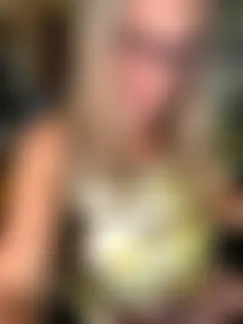 TrenaAnne's Live Sex Cam Show