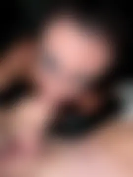 therealbeverlycious' Live Sex Cam Show