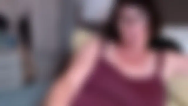 BigbustedBrenda's Live Sex Cam Show