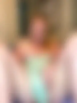 ChiliRoja's Live Sex Cam Show