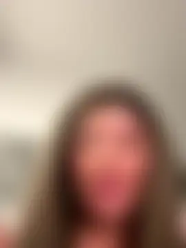 naughtychelseaxox's Live Sex Cam Show