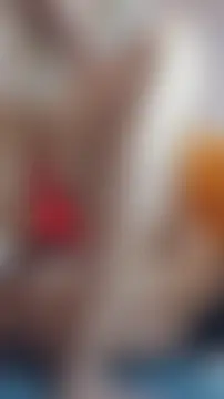 biondinaone's Live Sex Cam Show