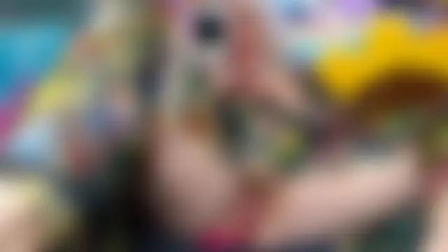 Bell_zz's Live Sex Cam Show