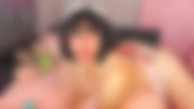 LunaMilav's Webcam Show