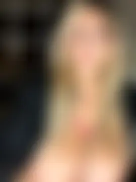 LittleMissEeve's Webcam Show