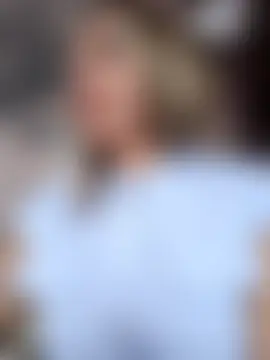 _AliceWine_'s Live Sex Cam Show