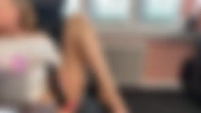 legsLONG's Live Sex Cam Show