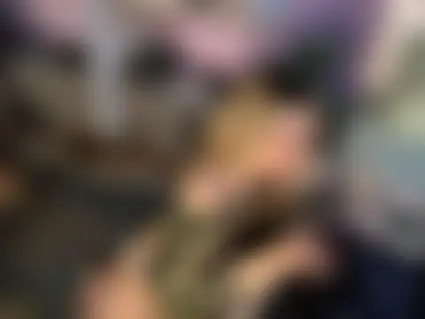 Chloe_Ravens' Live Sex Cam Show