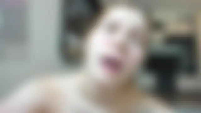 HeatherNextDoor's Live Sex Cam Show