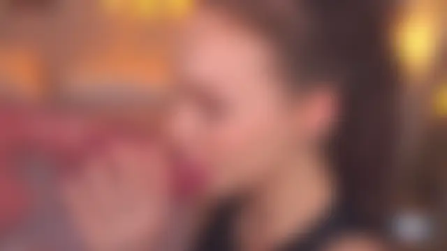 Bllowjoyy's Live Sex Cam Show