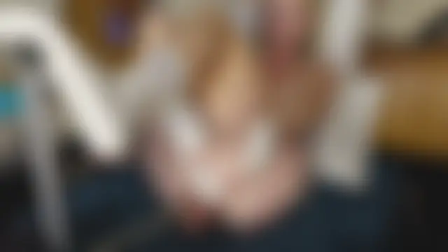 Taylorlove303's Live Sex Cam Show