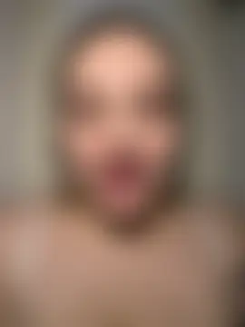 HugeBoobsAlice's Live Sex Cam Show