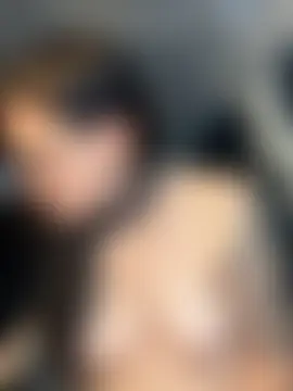 BeautifulMesss' Live Sex Cam Show