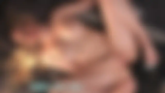 --TwistyLemonSizzle--'s Live Sex Cam Show