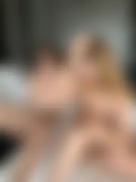 Nura_n_Sarah's Live Sex Cam Show