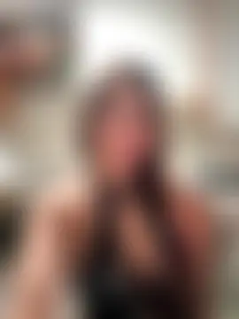 Noeliagglow's Live Sex Cam Show