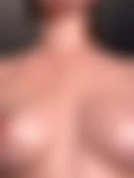 kevin_hotgirls' Live Sex Cam Show