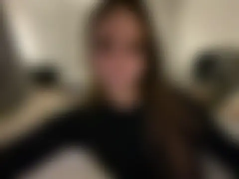 EllaStarrxxx's Live Sex Cam Show