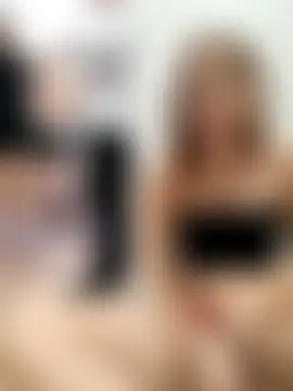 yourfavcouple_'s Live Sex Cam Show