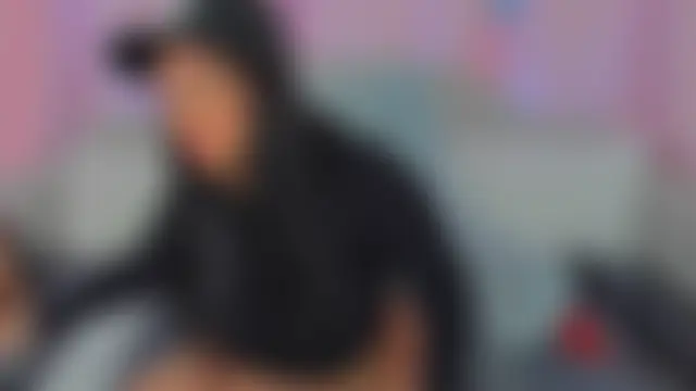 MeghanXO's Live Sex Cam Show