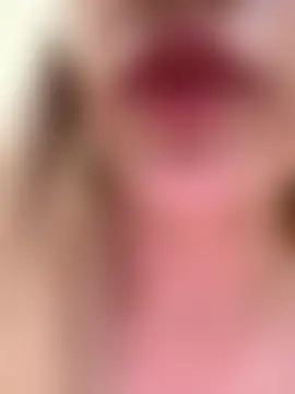 HugeBoobsAlice's Live Sex Cam Show