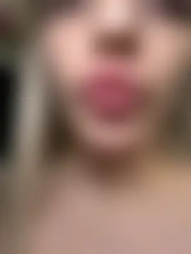 HugeBoobsAlice's Live Sex Cam Show