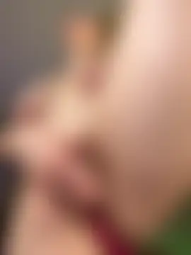 HugeBoobsAlice's Live Sex Cam Show