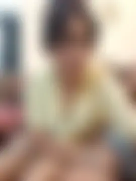 zoyarathore's Live Sex Cam Show