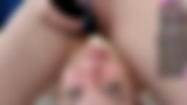 Brilliant-Kiss' Webcam Show