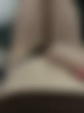 JuicyGamess' Live Sex Cam Show