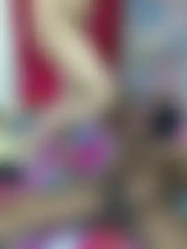 Love_Queen11's Webcam Show